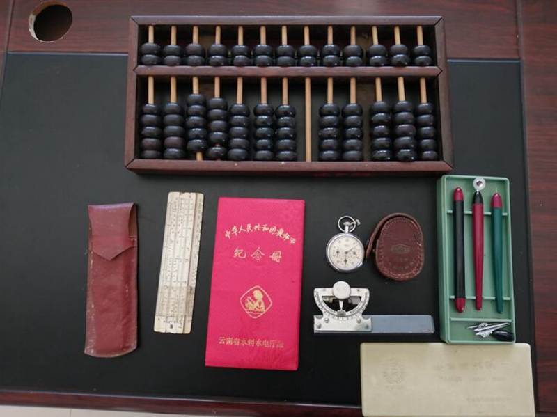 征集到的教學器具.jpg